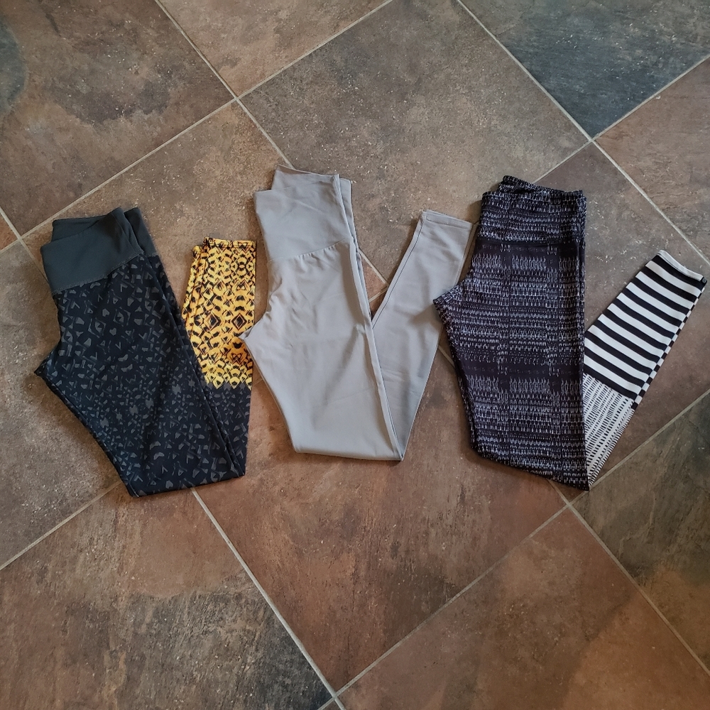 ONZIE S/M Leggings 3 for $45